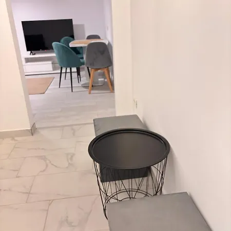 Mirvana Candor Mediprox טימישוארה