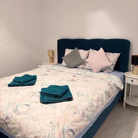 Appartement Mirvana Candor Mediprox *